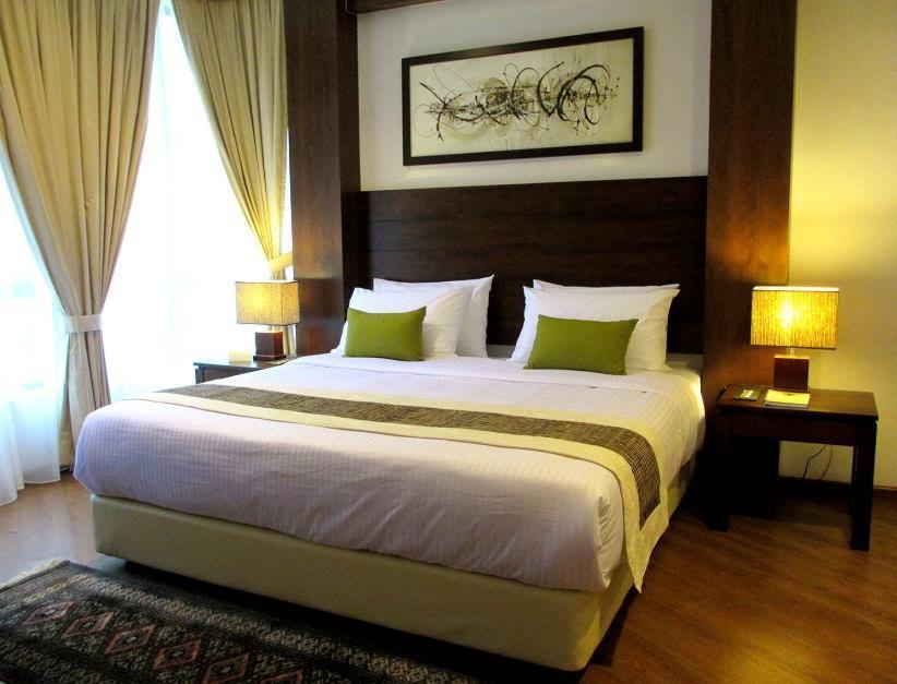 Samsuria Beach Apartment Resort Cherating Exterior photo